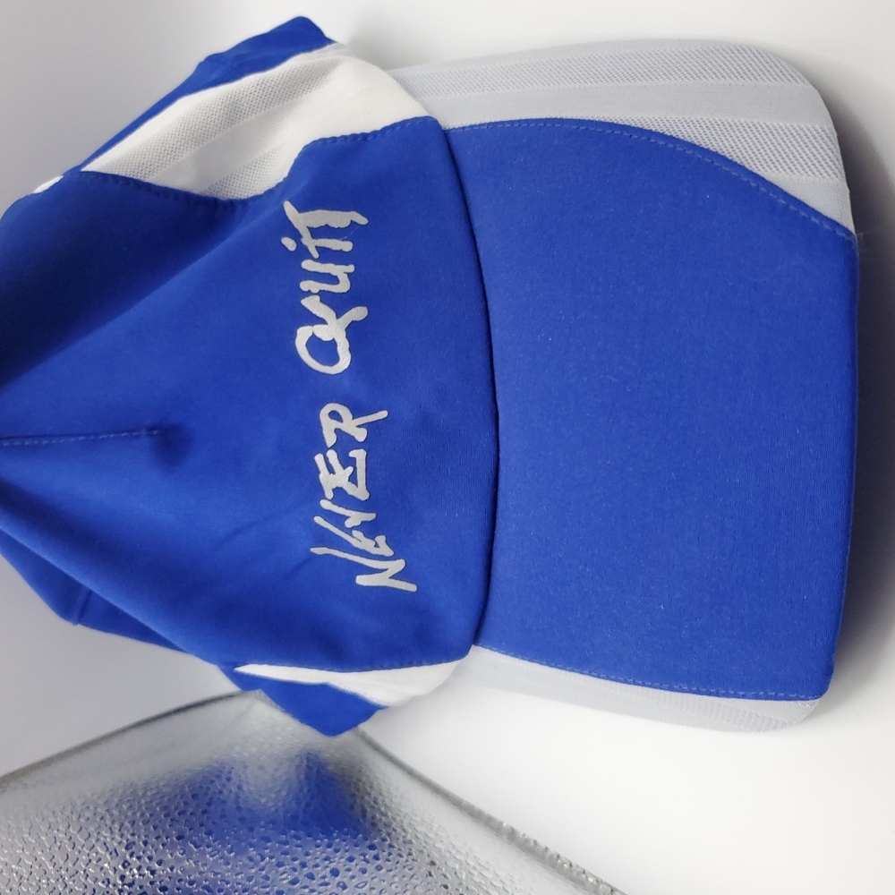 Blue and White 'Never Quit' Cap